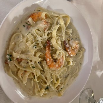 Desmonds Restaurant & Lounge - Shrimp in a creamy garlic sauce - Italian Near Me - Wading River, New York Desmonds Restaurant & Lounge - Shrimp in a creamy garlic sauce - Italian Near Me - Wading River, New York
