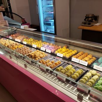 Le Macaron French Pastries - Coffee & Tea Near Me - Sarasota, Florida Le Macaron French Pastries - Coffee & Tea Near Me - Sarasota, Florida