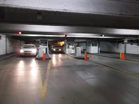 7TH & PIKE GARAGE - GRAND HYATT SELF PARKING - Updated March 2025 - 11