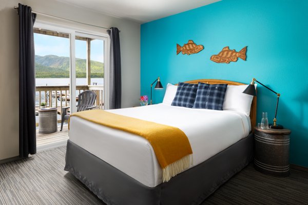 The Ketch Inn & Marina - rebranded from Edgewater Inn by null