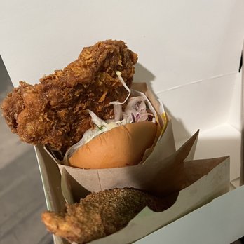 Daybird - Hot Sando - Chicken Shop Near Me - Los Angeles, California Daybird - Hot Sando - Chicken Shop Near Me - Los Angeles, California