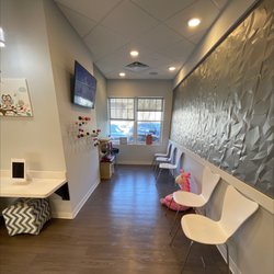 The Smile Stop Pediatric Dentistry - Lobby / Waiting Room