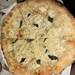 Mario's Woodfired Pizzeria