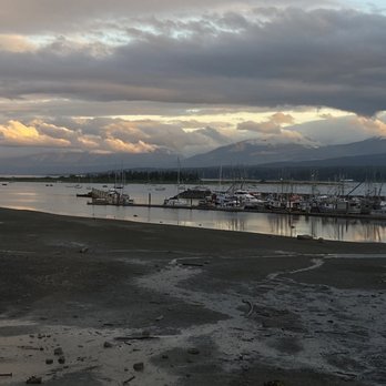 Blackfin - View from the restaurant! - Pubs Near Me - Comox, British Columbia Blackfin - View from the restaurant! - Pubs Near Me - Comox, British Columbia