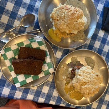 Blair Mountain Biscuit - American Near Me - Blackwood, New Jersey