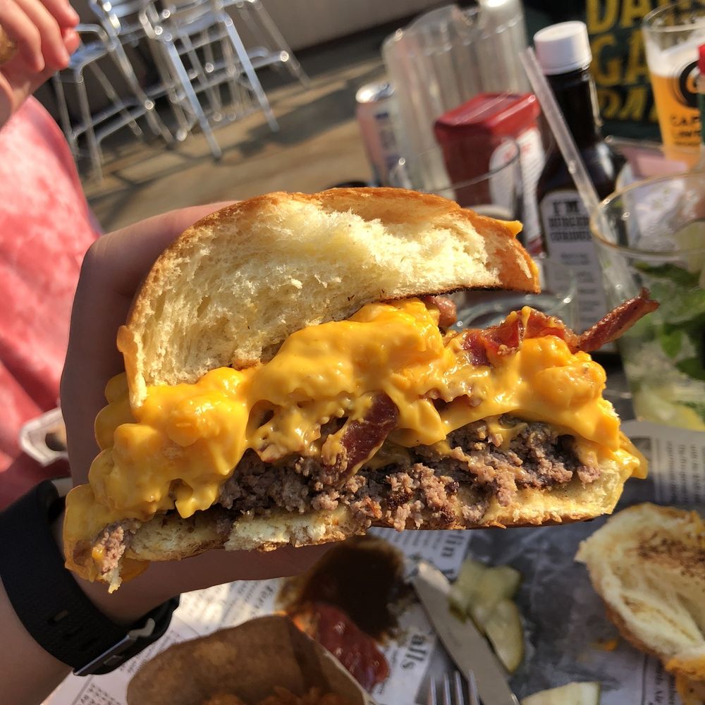 Craftu - Mac and cheese burger - Bars Near Me - Lynbrook, New York Craftu - Mac and cheese burger - Bars Near Me - Lynbrook, New York