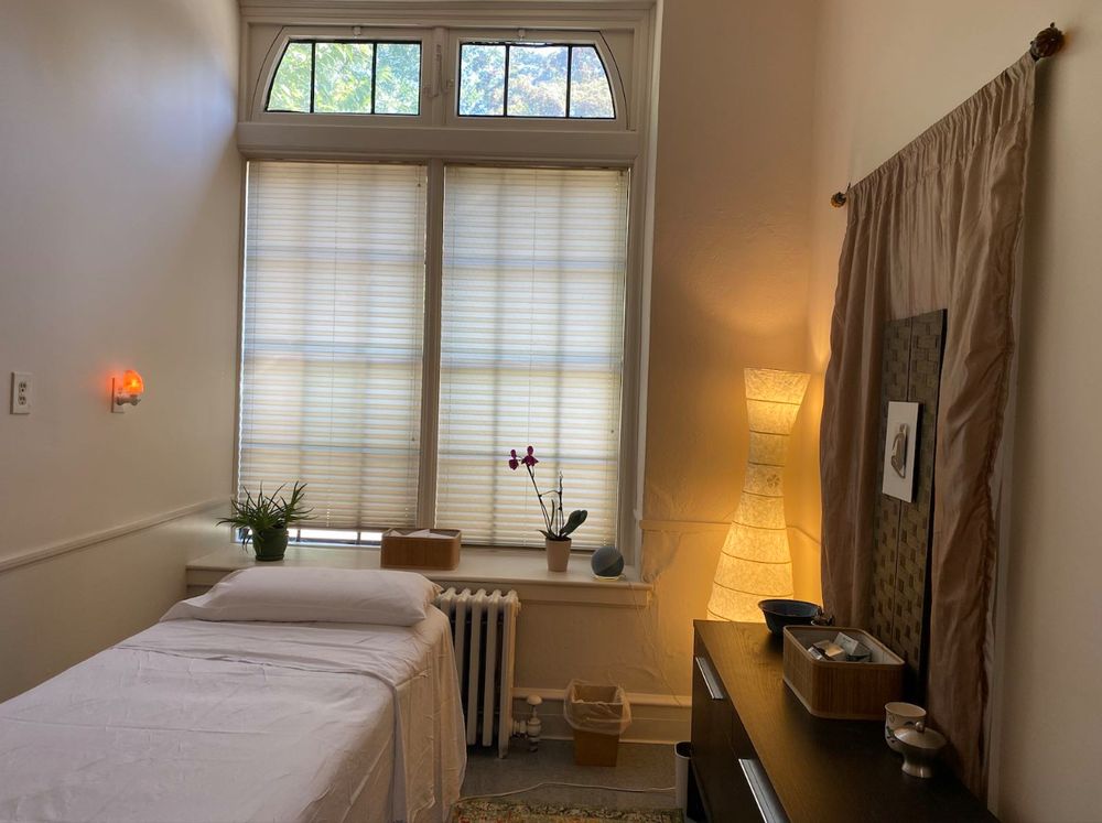 HoneyWolf - sleep specialist in Philadelphia, PA