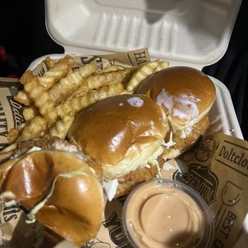 Happy Belly - Ebi sliders with fries - Food Trucks Near Me - Kihei, Hawaii Happy Belly - Ebi sliders with fries - Food Trucks Near Me - Kihei, Hawaii