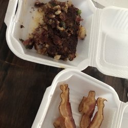 Matt's Breakfast Nook - Bacon and homemade corned beef hash