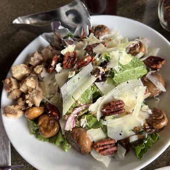 Pisa Lisa - Toscano salad - Pizza Near Me - Sedona, Arizona