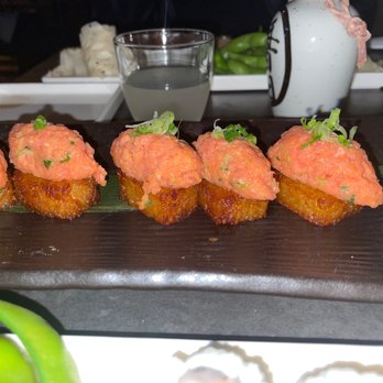 Yakumi - Spicy tuna crispy rice - Sushi Bars Near Me - Burbank, California