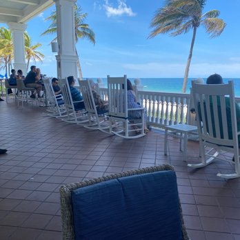 OCEAN2000 - Outside dinning area - New American Near Me - Fort Lauderdale, Florida OCEAN2000 - Outside dinning area - New American Near Me - Fort Lauderdale, Florida