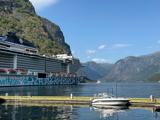 Flåm Marina & Apartments by null
