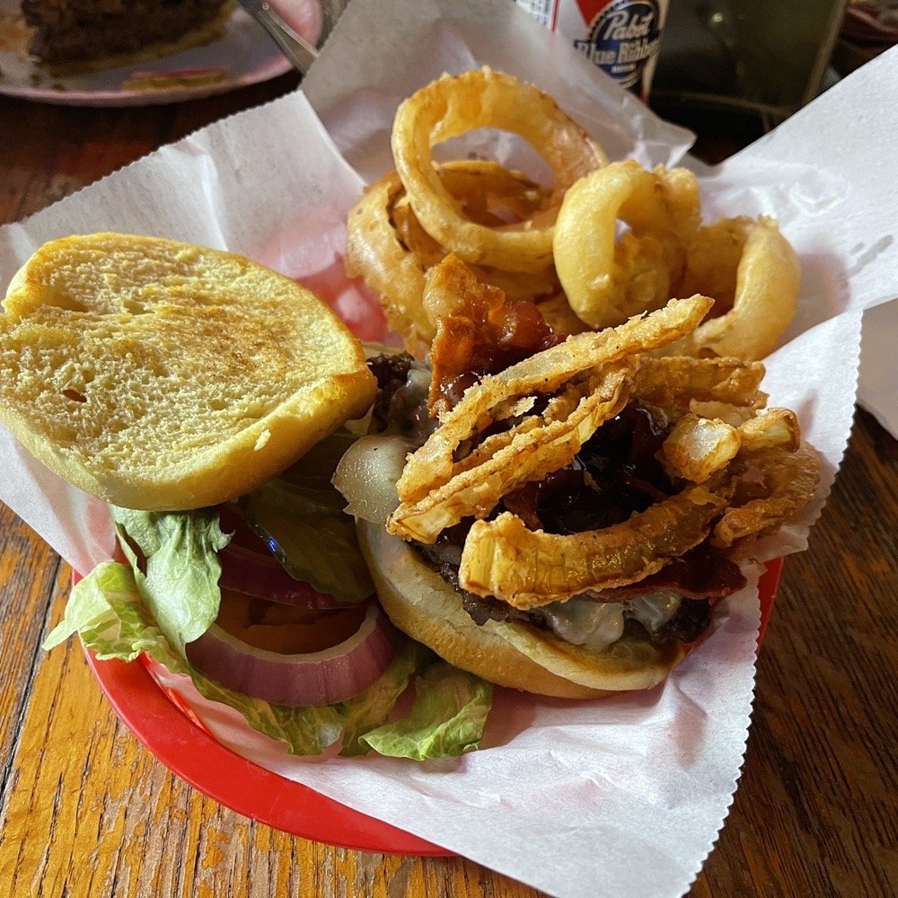 Buckhart Tavern Logo