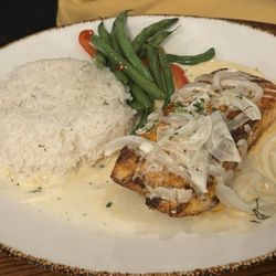 D'arcy McGee's Irish Pub - Salmon