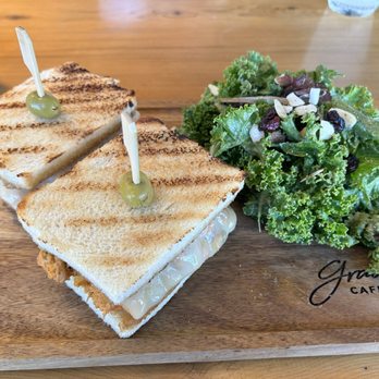 Grains - Chicken melt sandwich (your choice of fries or salad, but I chose their kale salad because it is amazing) - Vegan Near Me - San Diego, California Grains - Chicken melt sandwich (your choice of fries or salad, but I chose their kale salad because it is amazing) - Vegan Near Me - San Diego, California