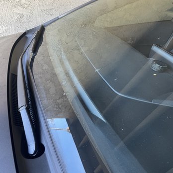 Superior Auto Styling - Before: crack was getting longer due to heat - Windshield Installation & Repair Near Me - Ontario, California Superior Auto Styling - Before: crack was getting longer due to heat - Windshield Installation & Repair Near Me - Ontario, California