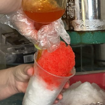 Wilson Store - Ice was finely shaved. Perfect amount of syrup to ice. - Shaved Ice Near Me - Kailua, Hawaii