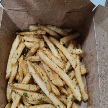 Limoné Mediterranean - Zatar fries - Mediterranean Near Me - Glendora, California Limoné Mediterranean - Zatar fries - Mediterranean Near Me - Glendora, California