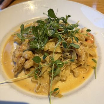 Q Restaurant & Bar - New American Near Me - Portland, Oregon