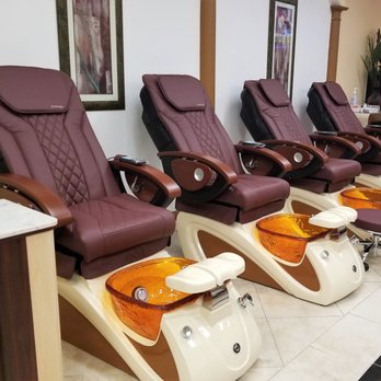 Blossom Nails Buford - New Pedicure Chairs - Nail Salons Near Me - Buford, Georgia