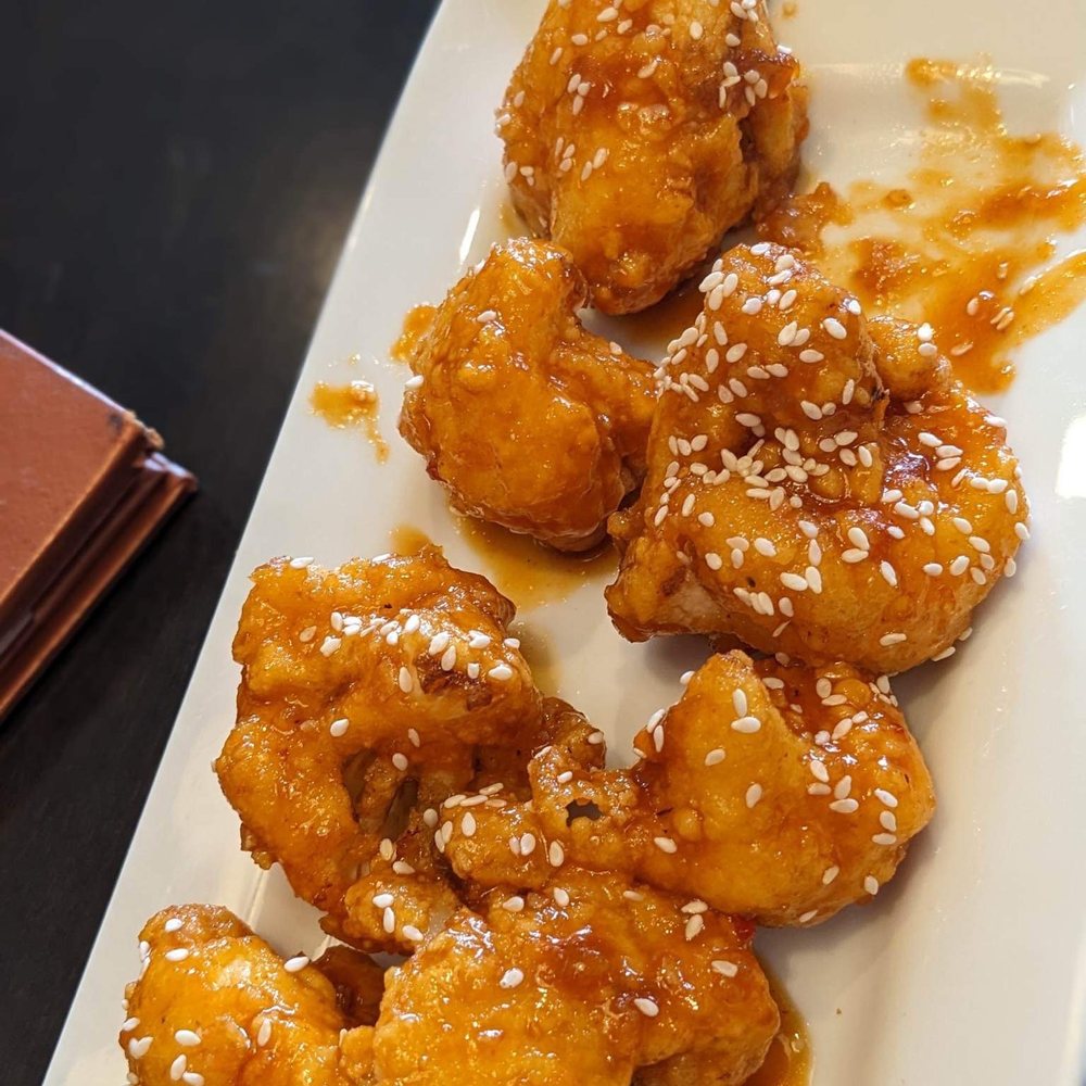 110 Grill Canton - Bang Bang Cauliflower - New American Near Me - Canton, Connecticut
