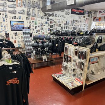 Freedom Cycles - Clothes and helmets - Motorcycle Dealers Near Me - Oklahoma City, Oklahoma Freedom Cycles - Clothes and helmets - Motorcycle Dealers Near Me - Oklahoma City, Oklahoma