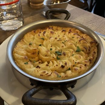 The Grazing Goat Marylebone - Shepherd's Pie - Gastropubs Near Me - London, XGL