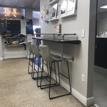 River Road Coffee and Popsicles - Seating area - Coffee & Tea Near Me - Cocoa, Florida