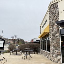 Nadia's French Bakery
