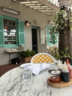 Elizabeth Street Cafe New Orleans by null