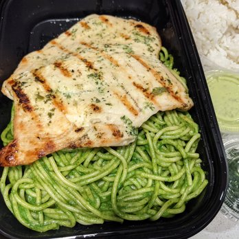 Mr Pollo - Green pasta with chicken - Peruvian Near Me - West Covina, California