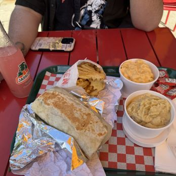 GG's Chicken Shop - chicken wrap, mac and cheese, chicken dripping mashed potato's, and Waffle Fries - Sandwiches Near Me - Chicago, Illinois GG's Chicken Shop - chicken wrap, mac and cheese, chicken dripping mashed potato's, and Waffle Fries - Sandwiches Near Me - Chicago, Illinois