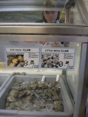 C H Crab House by null