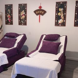 Sakura Massage