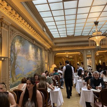Angelina - Ambiance - Breakfast & Brunch Near Me - Paris, 75
