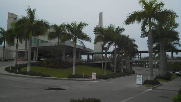 MANATEE MEMORIAL HOSPITAL - Updated January 2025 - 21 Photos & 74