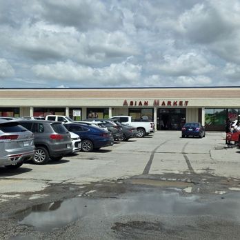 Asian Market - Asian maket and a big parking lot - International Grocery Near Me - Omaha, Nebraska