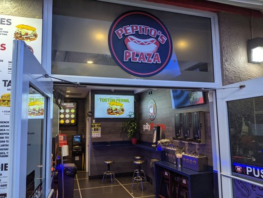 Pepito's Plaza by null