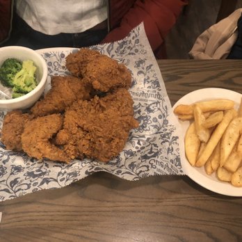 Cracker Barrel - Southern Fried Chicken meal with broccoli and steak fries - Southern Near Me - Ridley Park, Pennsylvania