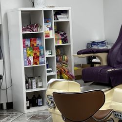 Top Nails & Spa