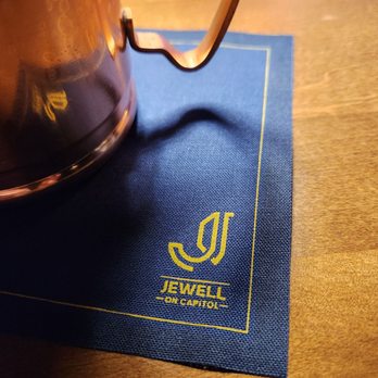 Jewell on Capitol - Cocktail Bars Near Me - Omaha, Nebraska