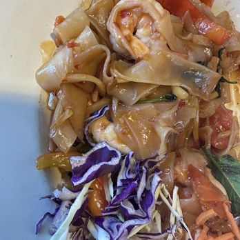 Dillon Thai restaurant - Drunken noodles - Thai Near Me - Dillon, Colorado