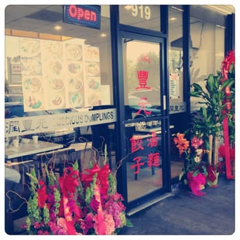 Luscious Dumplings - Congrats to Luscious Dumplings - new location, Monrovia!! - Noodles Near Me - Monrovia, California