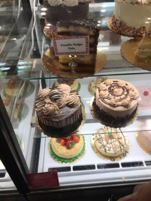 Carlo's Bake Shop by null