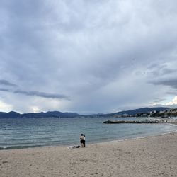 Port de Cannes - The beach near the port