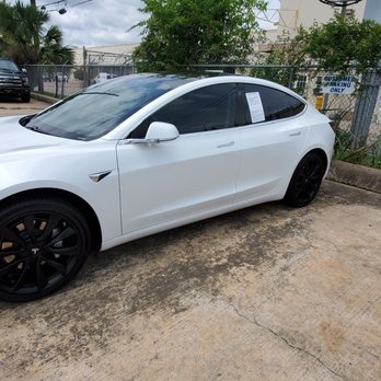 Helfman Ford - The white pearl in living color, just beautiful. - Car Dealers Near Me - Stafford, Texas Helfman Ford - The white pearl in living color, just beautiful. - Car Dealers Near Me - Stafford, Texas
