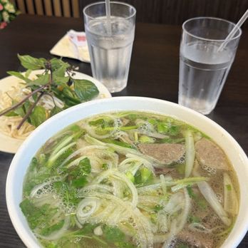Hanoi Kitchen - Vietnamese Near Me - Ontario, California