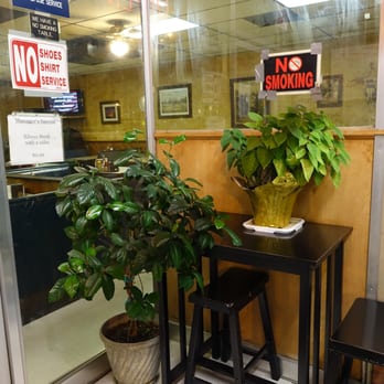 Beef House - The world-famous Beef House non-smoking region. It is rarely if ever used. You have to be pretty anti-social to use this table. - Diners Near Me - Garland, Texas