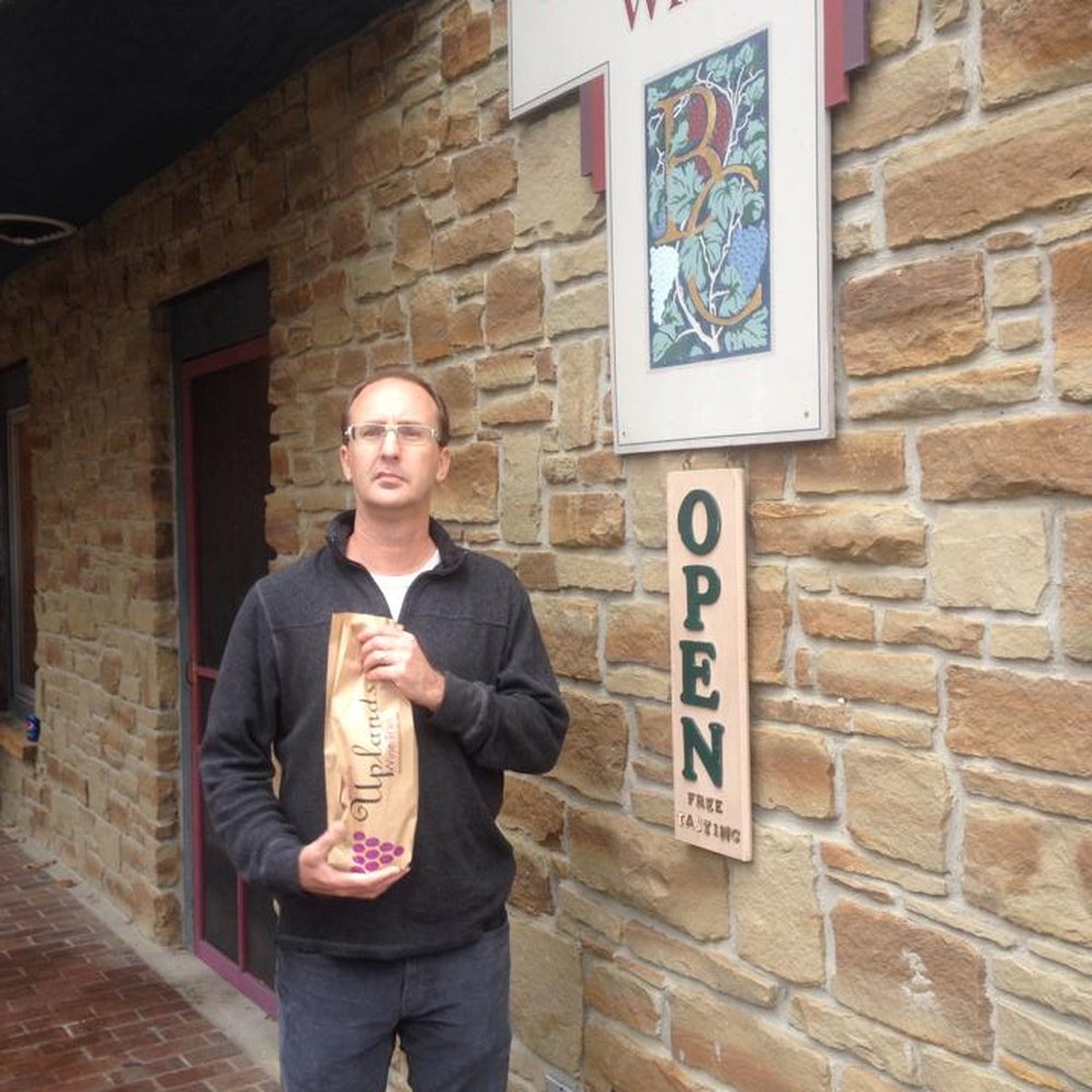 Brown County Winery - Free tasting though you feel obligated to buy a bottle in return - Wineries Near Me - Nashville, Indiana